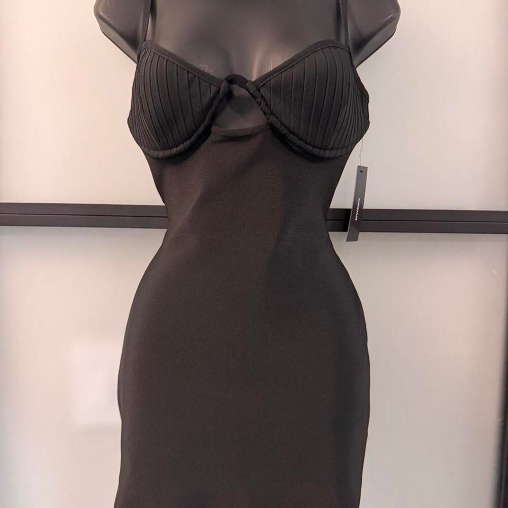 Lulu’s Black Bandage-Style Mini Dress
